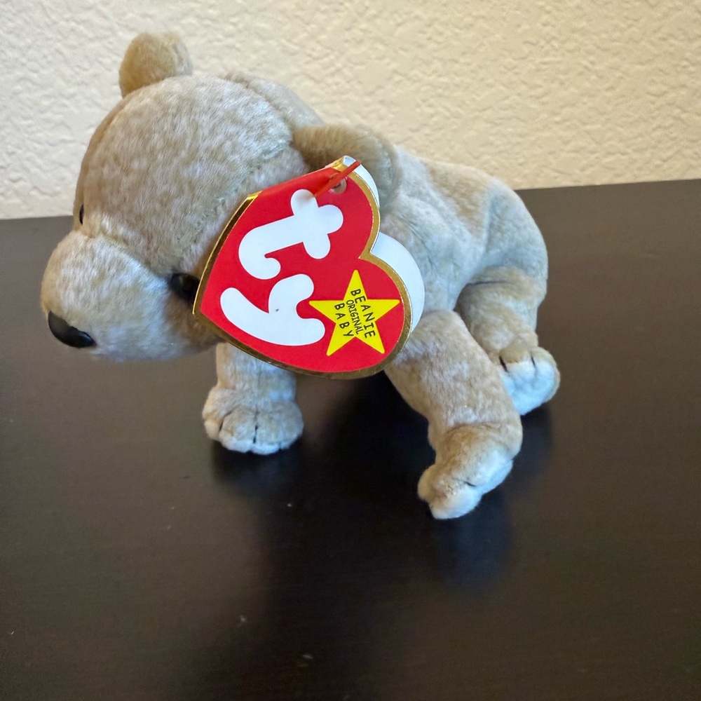 Ty Beanie Baby - Almond the Bear